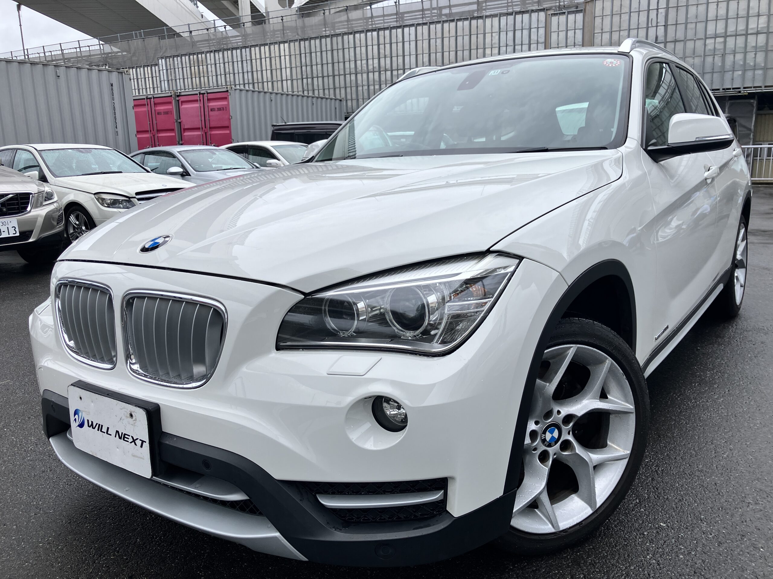 BMW X1 sDrive 20i Xライン