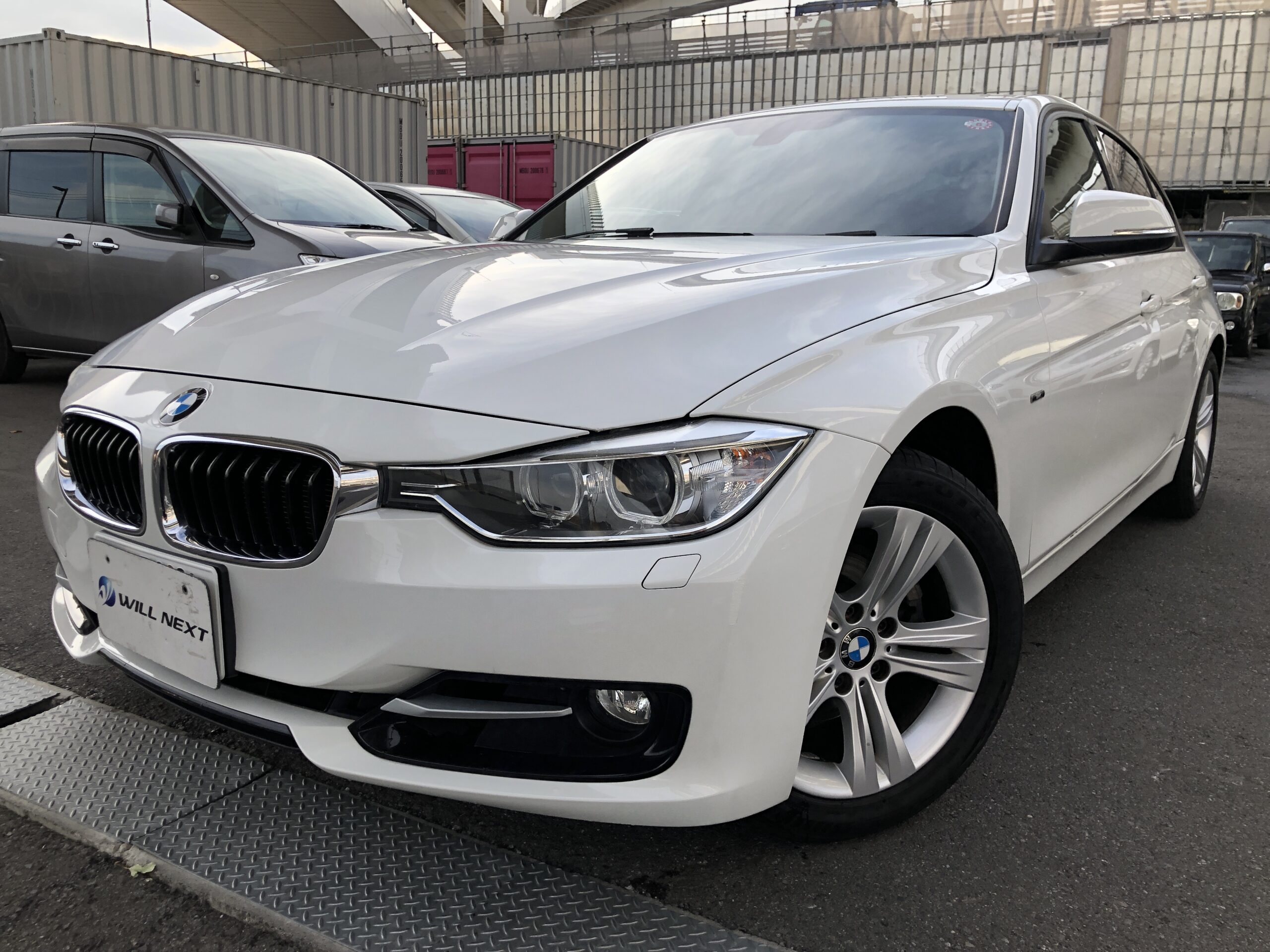 BMW 320i スポーツ