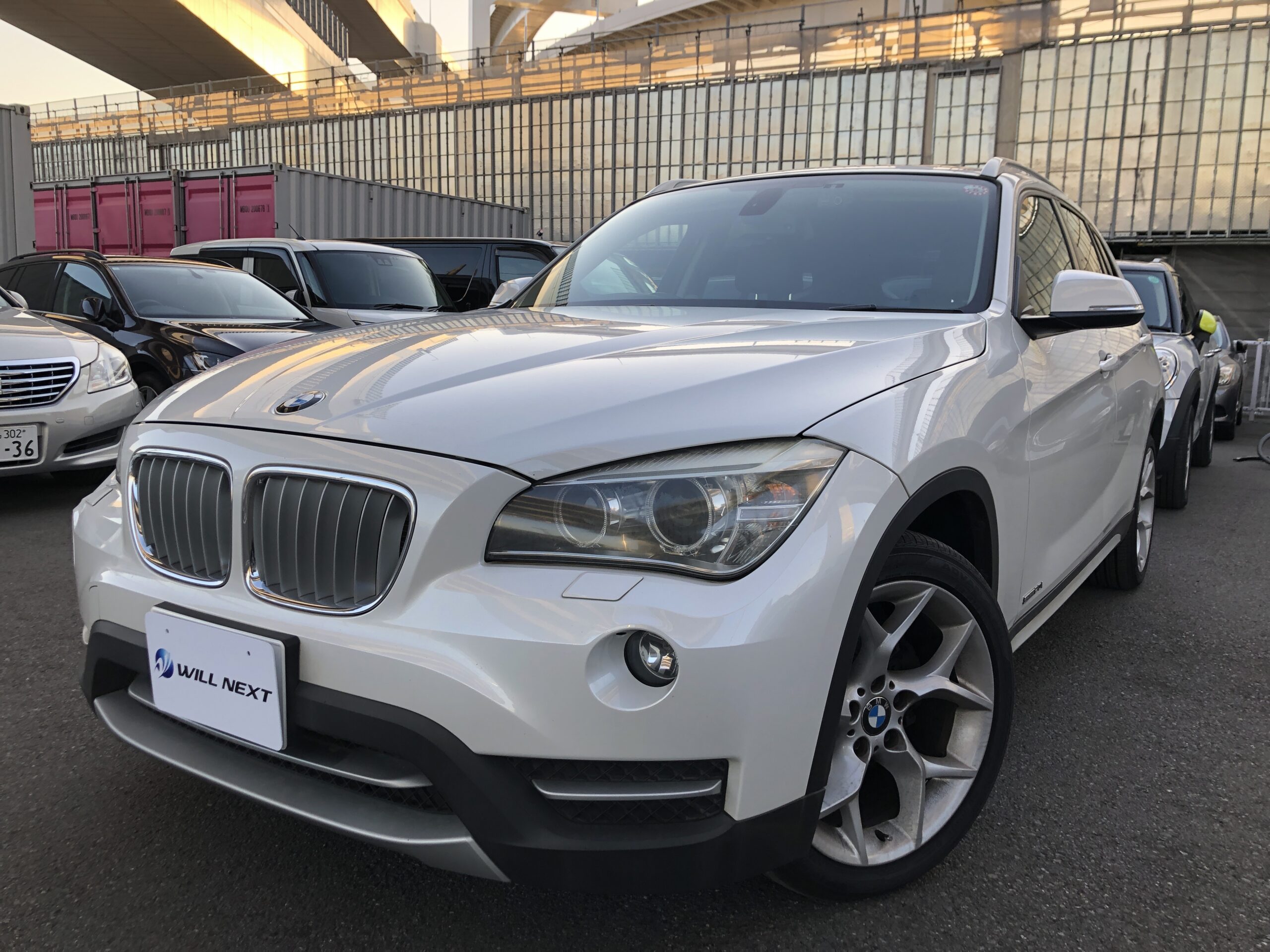 BMW X1 sDrive20i Xライン