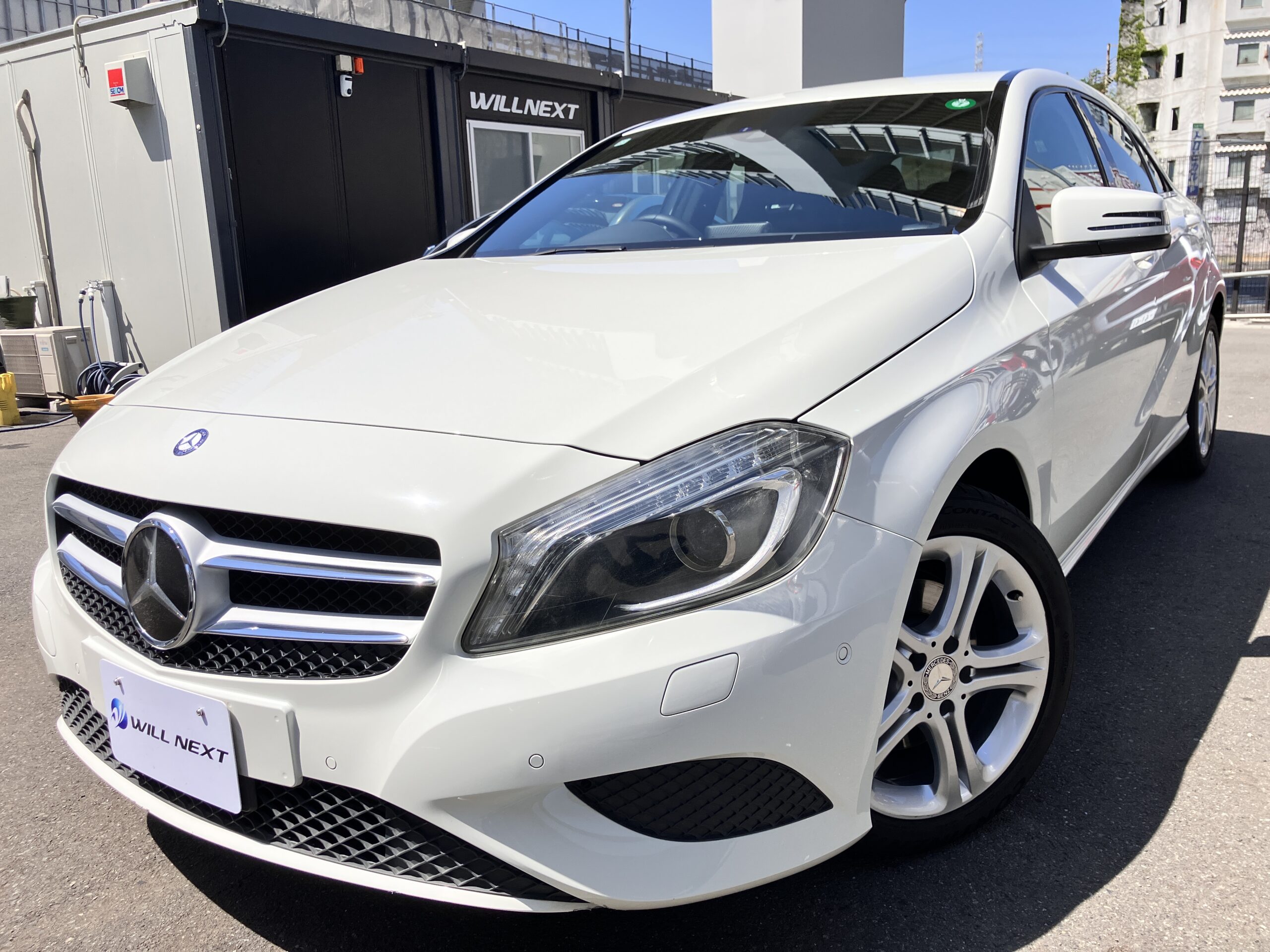 メルセデスベンツA180