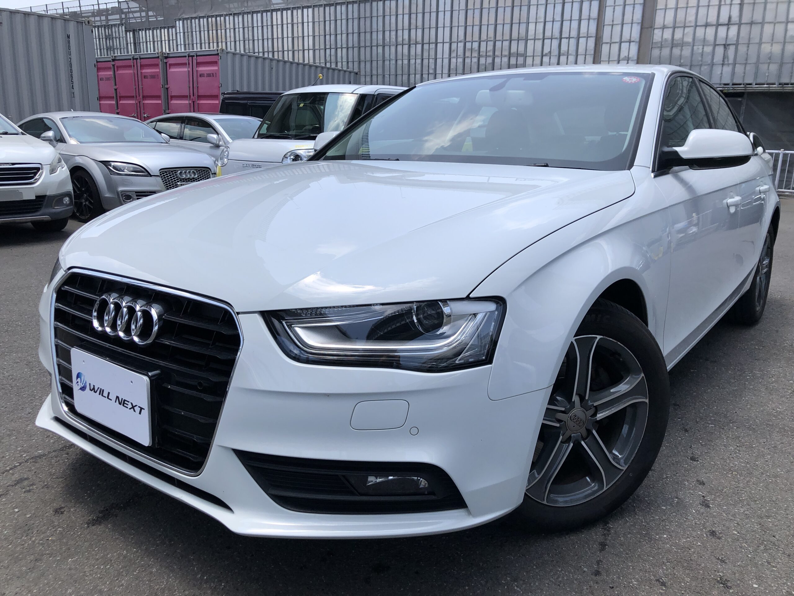 アウディ A4 2.0TFSI 限定200台アーバンスタイル