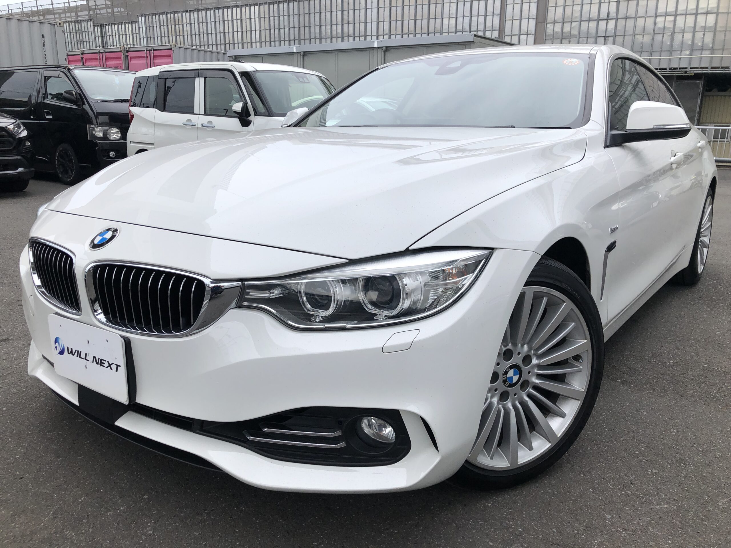 BMW 420i グランクーペ ラグジュアリー